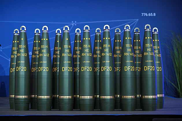 Poptávka po zbraních roste. Rheinmetall otevřel největší muniční továrnu v Evropě