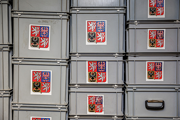 Kdo míří do Sněmovny z Pardubického kraje? Známá i nečekaná jména