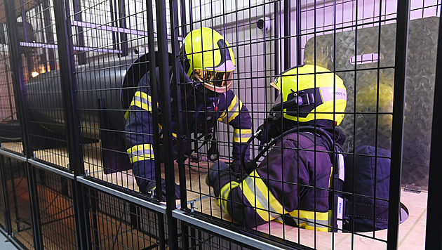 Nácvik pohybu i zátěže. Hasiči trénují na moderním polygonu za osm milionů