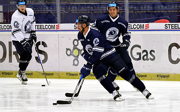 Aby se s námi hrálo těžko. Kapitán Hrivík chce kolem Vítkovic vytvořit auru