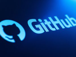Neustále vnucovaná AI: GitHub uživatelé se bouří proti povinným funkcím Copilotu