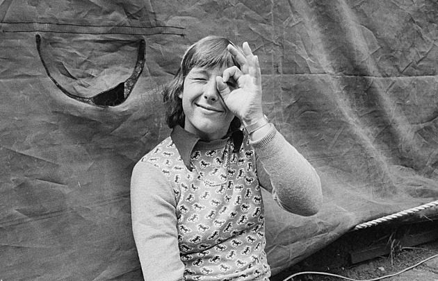 Porážka před tváří pracujícího lidu. Navrátilová dala přednost tučnému kontu!