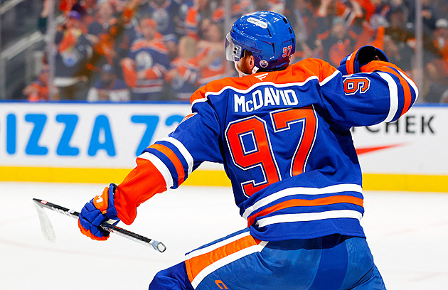 Kdo strhne lavinu? McDavid, Kaprizov či Nečas čekají na start miliardového rodea