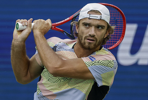 Macháč v Tokiu nestačil na hráče třetí stovky, v prvním kole končí i Siniaková