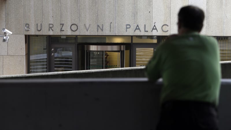 Odchod ČEZ z pražské burzy by zamával s trhem. Hrozil by odliv investorů i ztráta prestiže