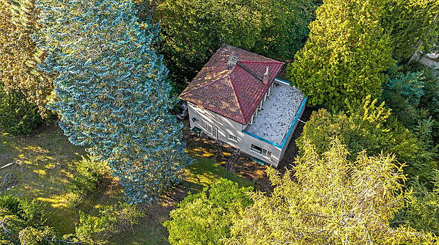 Čechům nevěřil, bál se špionů. V úkrytu v Ládví Che Guevara úplně změnil image