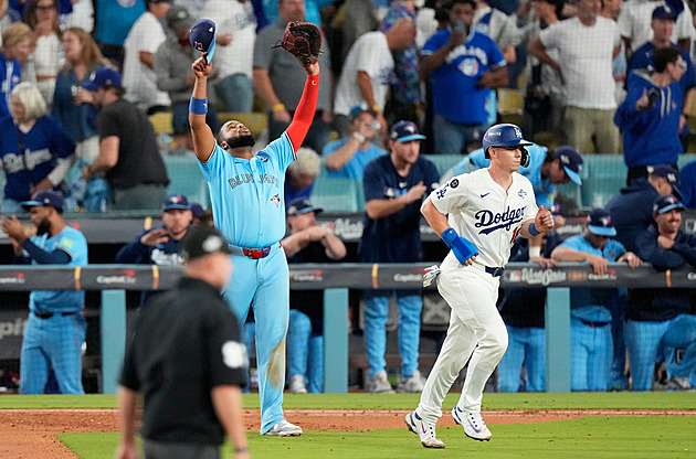 Nováček vymazal soupeře, otočil sérii a přiblížil Toronto k triumfu ve Světové sérii