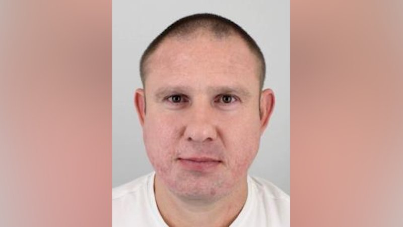 Rozloučil se s rodinou a zmizel. Policie pátrá po 42letém muži z Prahy, hrozil sebevraždou