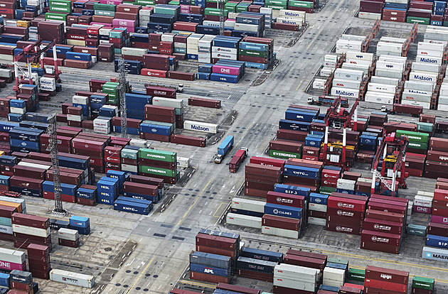 Čína už Němce netáhne. Ze žebříčku TOP 5 vývozních destinací vypadla po 15 letech