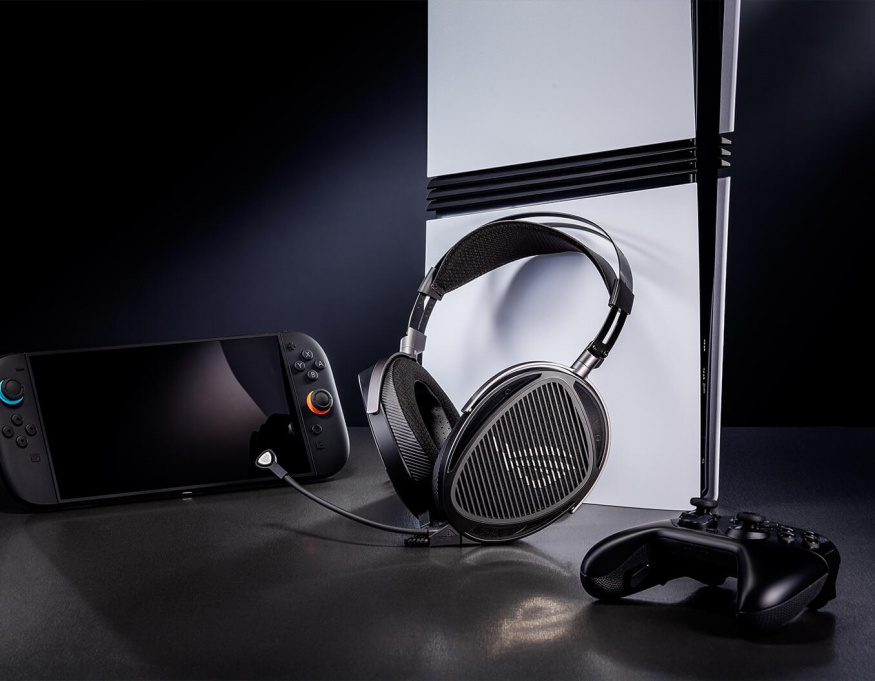 Mřížkovaný design a špičkový zvuk. Asus představil drátový headset ROG Kithara