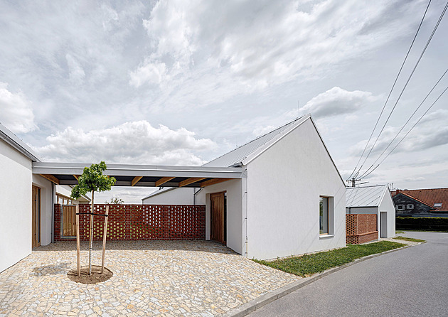 Pozemek, který nikdo nechtěl. Na trojúhelníku postavili architektonický zázrak