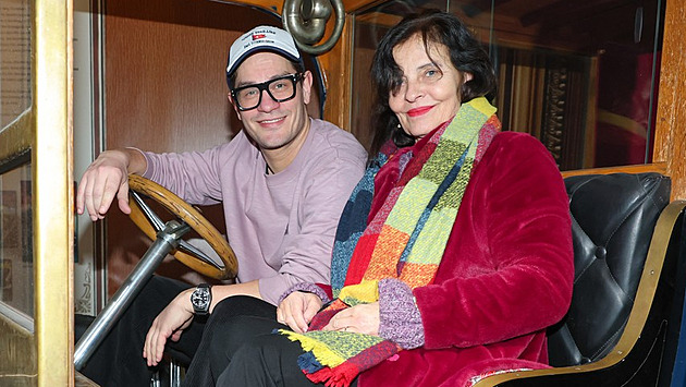 Snažím se být co nejlepším tátou, přenáším i vzorec rodičů, říká David Kraus