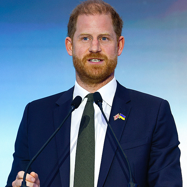 Putine, ukončete tu válku, vyzval princ Harry při návštěvě Ukrajiny