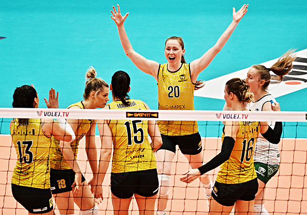 Nejtěžší bylo nápad oznámit, pak Rondo pomohlo. Jak Šelmy slavily v hokejové hale