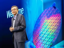 Nové zakázky pro Intel? Jen „bouře ve sklenici vody“, říká JPM