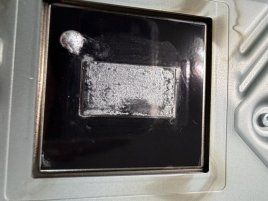 Servis řešil přehřívání Playstation 5, zjistil rozleptání chladiče tekutým kovem
